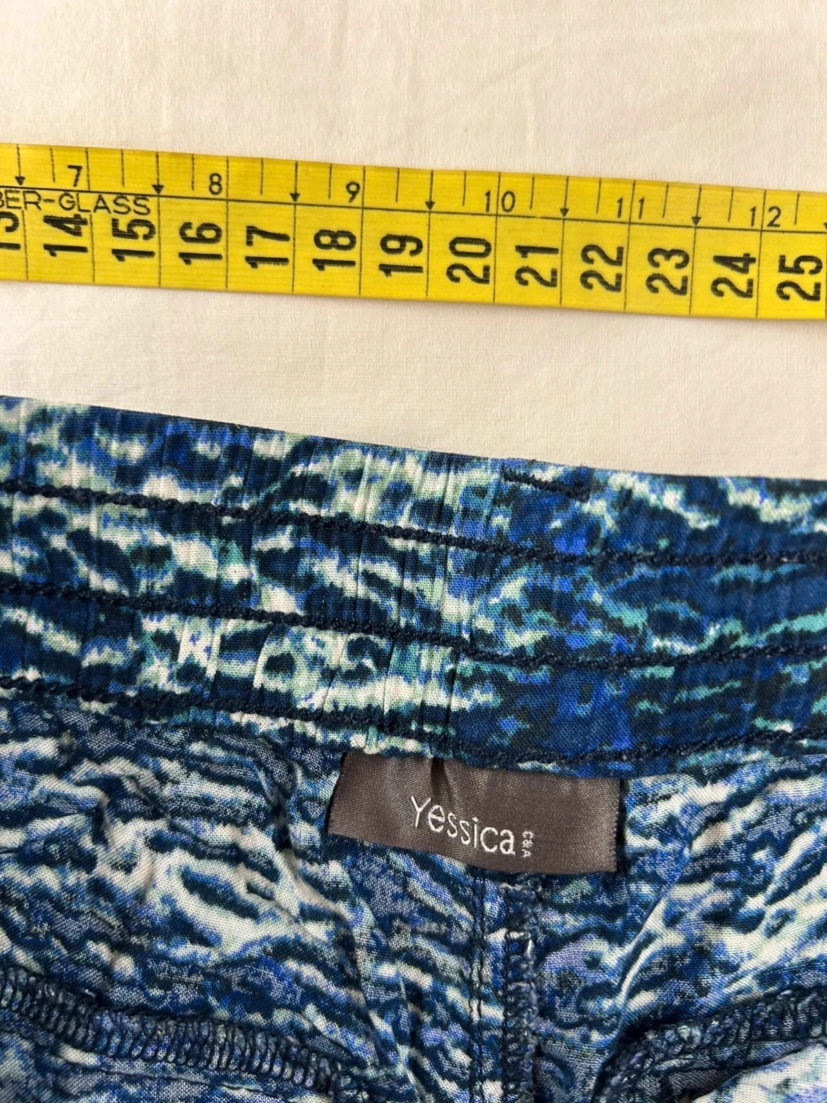 Blauw marine kort rokje met hoge taille en vintage motief Yessica – photo 6